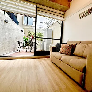 Apartment Prime Laureles Location With Air Conditioning, Medellin