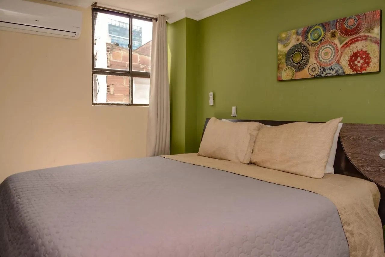 Calle 8 Suites Medellin 0*,
