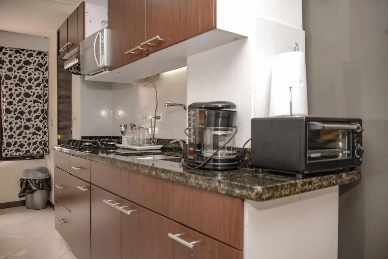 Calle 8 Suites Medellin Apartment