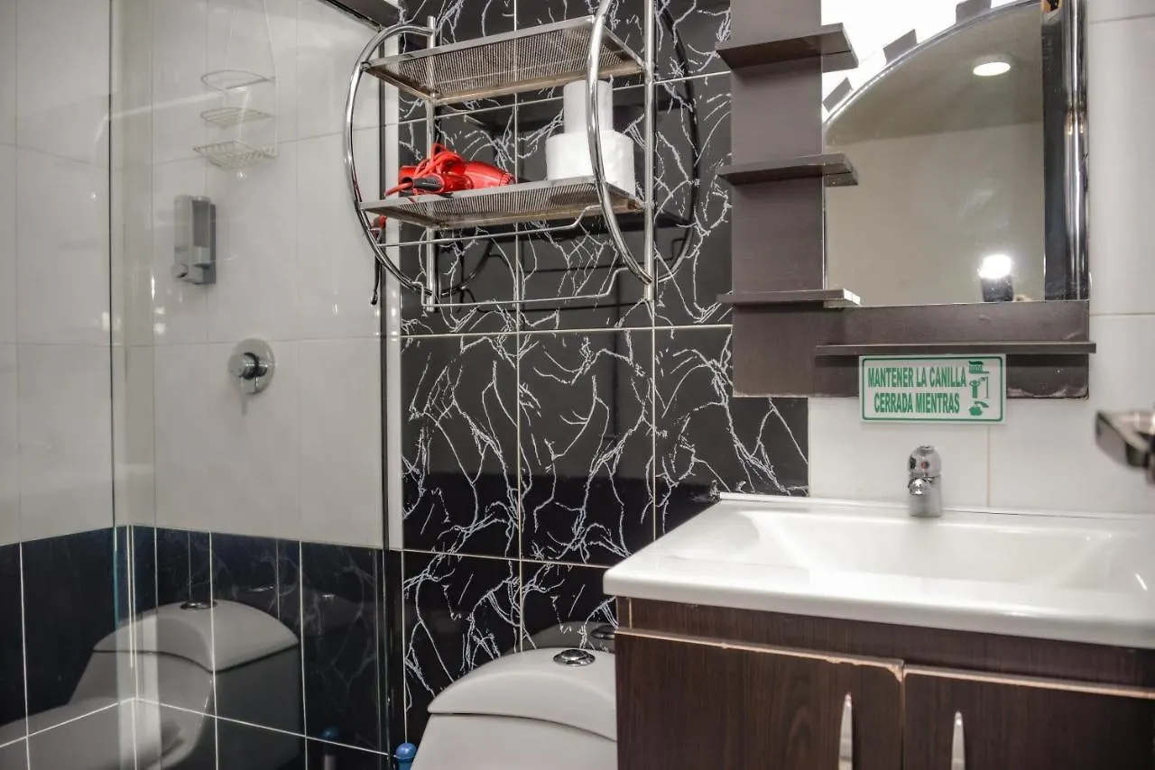 Calle 8 Suites Medellin 0*,  Colombia