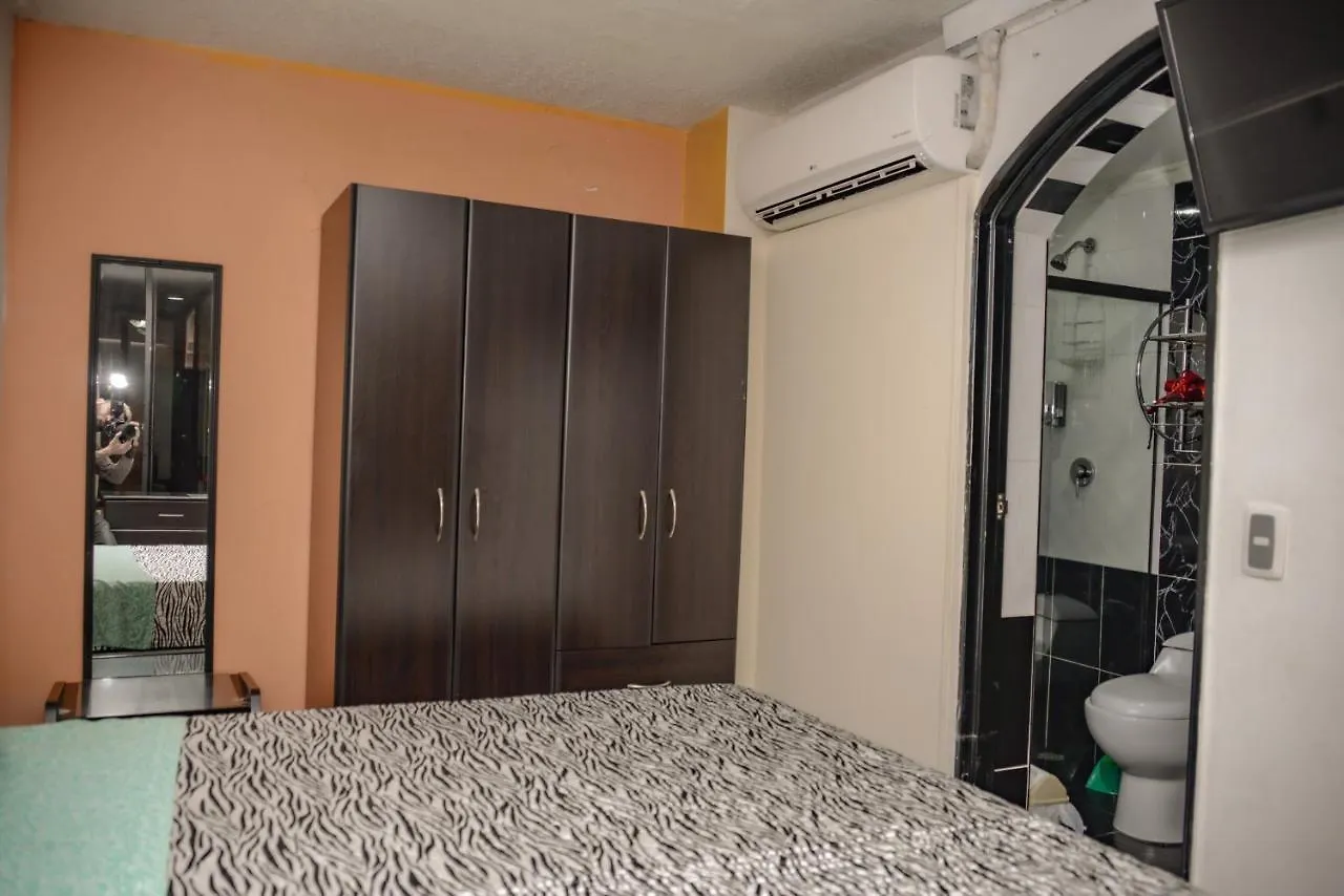 Calle 8 Suites Medellin