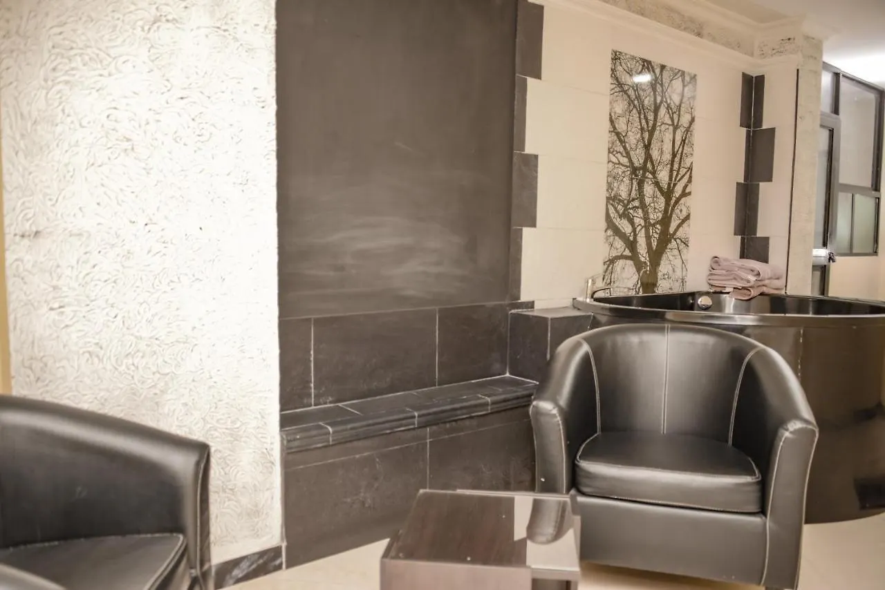Calle 8 Suites Medellin Colombia